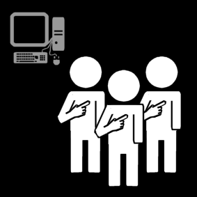computer: group project / working together on the computer
